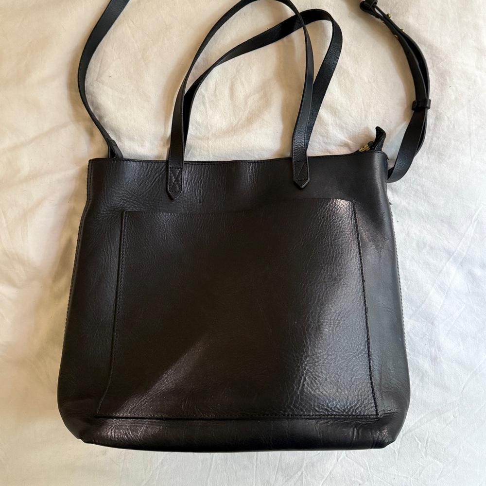 Madewell Zip-Top Medium  Transport Tote in Black